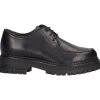 Scarpa stringata Nero Giardini da donna nera