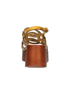 Sandalo con zeppa Nuova Cuoieria da donna giallo